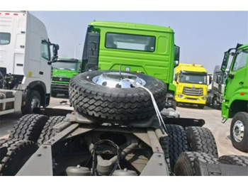 Новий Тягач SINOTRUK Hohan Truck Head 6x4 for Sale In Nigeria: фото 3