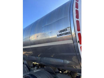 Напівпричіп цистерна ETA