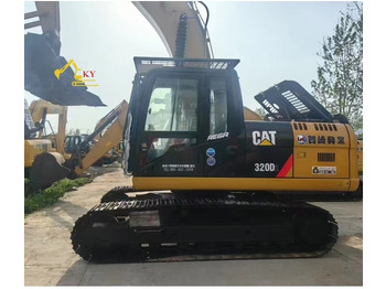 Гусеничний екскаватор CATERPILLAR 320D2