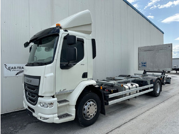 Контейнеровоз/ Змінний кузов вантажівка DAF LF