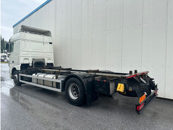Контейнеровоз/ Змінний кузов вантажівка DAF XF 460 SpaceCab Retarder TÜV neu: фото 4