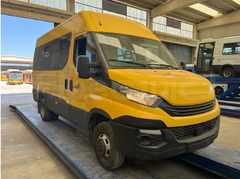 Шкільний автобус IVECO Daily