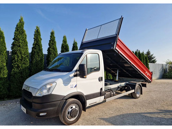 Малотоннажний самоскид IVECO Daily 35C15