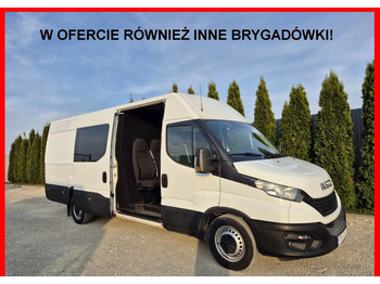 Вантажопасажирський фургон IVECO Daily 35s18