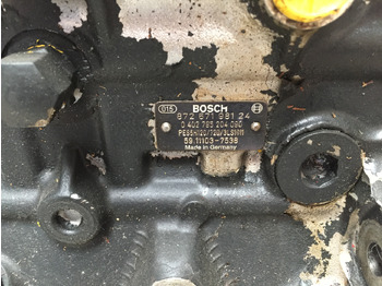 Паливний насос в категорії Вантажівки Gebrauchte Einspritzpumpe MAN TGA, 5 Zylinder, Bosch - Nr. : 0402 795 204, MAN 59.11103 - 7538: фото 3