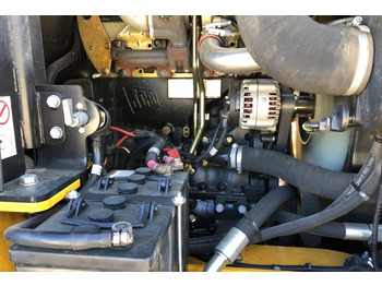 Колісний навантажувач JCB TM310S: фото 5