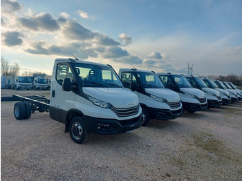 Вантажівка шасі IVECO Daily 35c16