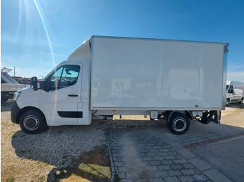 Фургон з закритим кузовом RENAULT Master