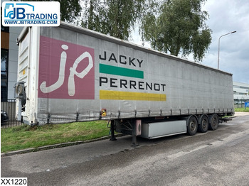Тентований напівпричіп FRUEHAUF