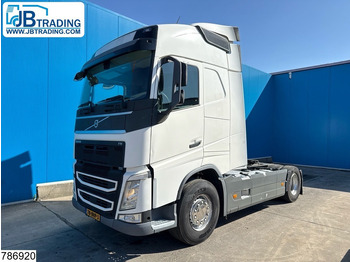 Тягач VOLVO FH 420