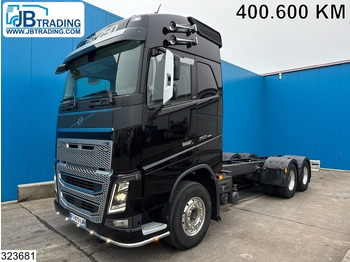 Вантажівка шасі VOLVO FH16 750