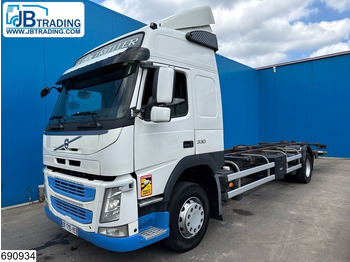 Контейнеровоз/ Змінний кузов вантажівка VOLVO FM 330