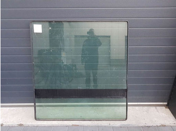 Кабіна й інтер'єр AHLMANN