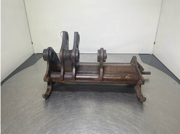 Зчіпний пристрій MANITOU