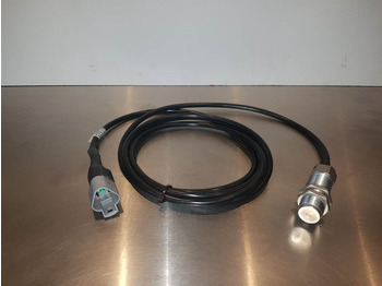 : фото в шапці сторінки