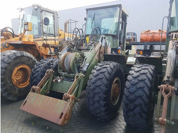 : фото в шапці сторінки