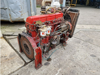 : фото в шапці сторінки