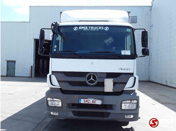 Вантажівка з закритим кузовом Mercedes-Benz Axor 1829 manual airco: фото 2