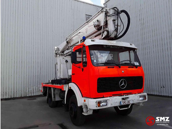 Вантажівка MERCEDES-BENZ