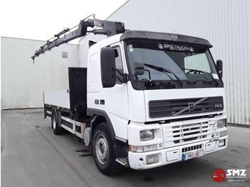 Бортова вантажівка/ Платформа VOLVO FM10