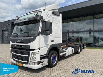 Контейнеровоз/ Змінний кузов вантажівка VOLVO FM 450