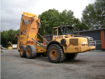 Шарнірний самоскид VOLVO A40E