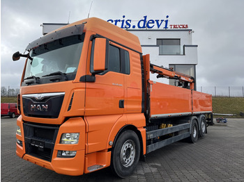 Вантажівка з маніпулятором MAN TGX 26.480