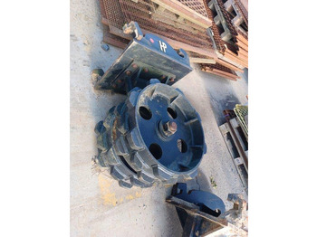 Навісне обладнання