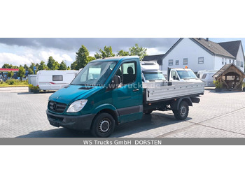 Легка бортова вантажівка MERCEDES-BENZ Sprinter