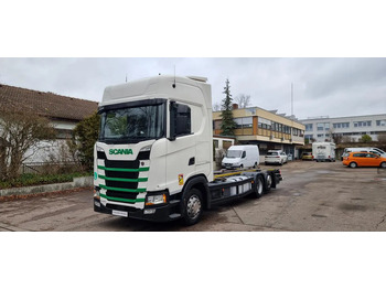Контейнеровоз/ Змінний кузов вантажівка SCANIA