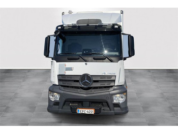 Вантажівка з закритим кузовом Mercedes-Benz Actros 1827 4x2 8,7m umpikori+PL nostin: фото 3