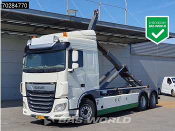 Гаковий мультиліфт вантажівка DAF XF 530