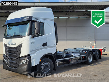 Контейнеровоз/ Змінний кузов вантажівка IVECO S-WAY