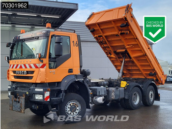 Самоскид вантажівка IVECO Trakker