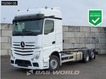 Контейнеровоз/ Змінний кузов вантажівка MERCEDES-BENZ Actros 2553