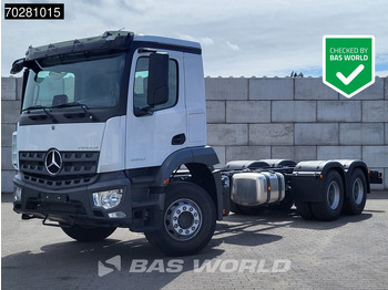 Вантажівка шасі MERCEDES-BENZ Arocs 2640