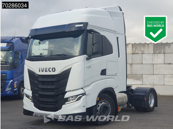 Тягач IVECO S-WAY
