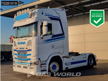 Тягач SCANIA S 520