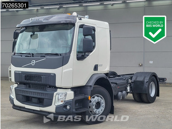 Вантажівка шасі VOLVO FE 320