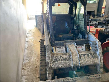 Гусеничний міні-навантажувач BOBCAT
