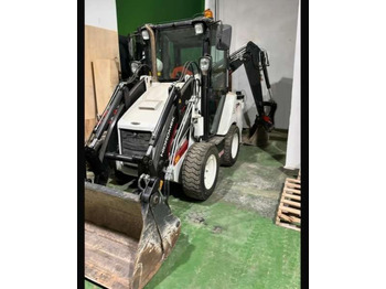 Екскаватор-навантажувач HIDROMEK