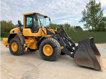 Колісний навантажувач VOLVO L90H