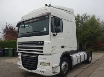 Тягач DAF XF 105 460