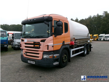 Вантажівка цистерна SCANIA P 320