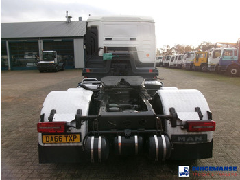 Тягач MAN TGS 24.460 6X2 RHD Euro 6 + ADR: фото 5 Тягач MAN TGS 24.460 6X2 RHD Euro 6 + ADR: фото 5