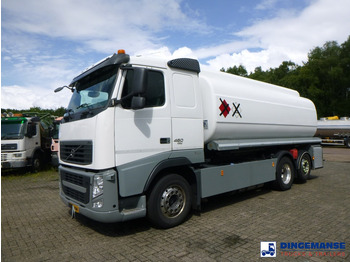 Вантажівка цистерна VOLVO FH 460