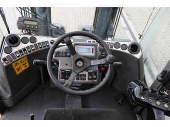 Дизельний навантажувач Kalmar DCD160-12: фото 4