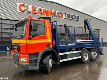 Скіповий навантажувач вантажівка DAF CF 85 410