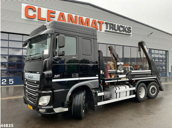 Скіповий навантажувач вантажівка DAF XF 460