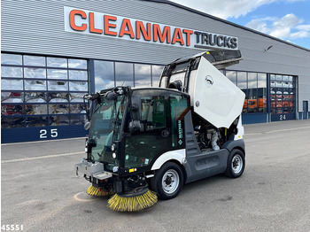 Підмітально-прибиральна машина MATHIEU